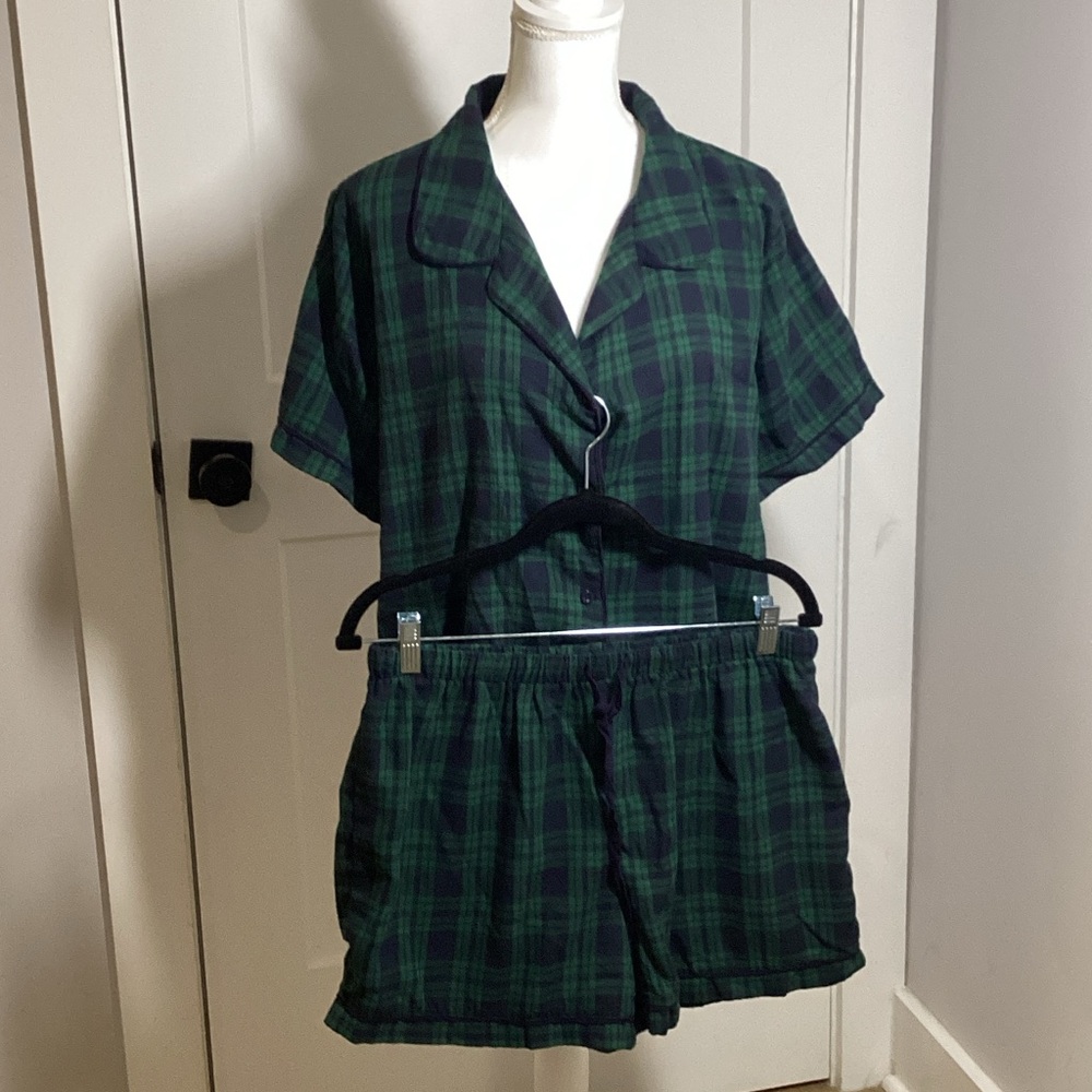 The Pants Store flannel Plaid Green Women's Pajama Set
